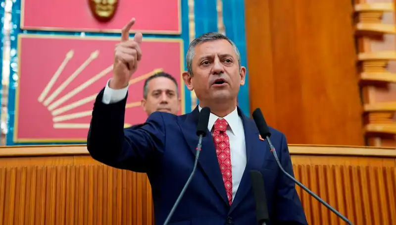 Özgür Özel: İBB Soruşturması, Siyasi İtirazın Yansıması ve Halkın Sesidir
