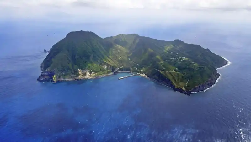 Japon Adaları'ndan Dramatik Kaçış: Bir Yılda Yaşananlar İki Haftada Gerçekleşti