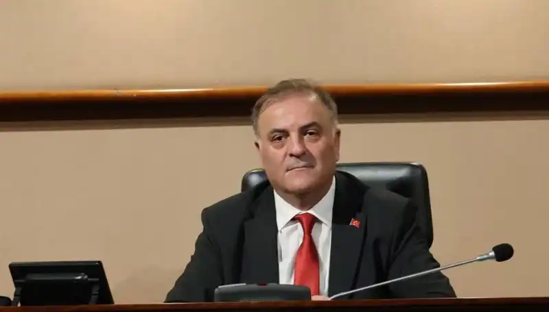 İBB Başkanvekili Nuri Aslan Kimdir? Hayatı ve Başarılarıyla Tanıyın!