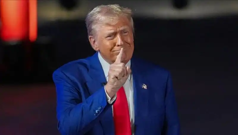 Trump, Wall Street Journal’ı Basın Havuzundan Çıkararak Gündemi Sarstı