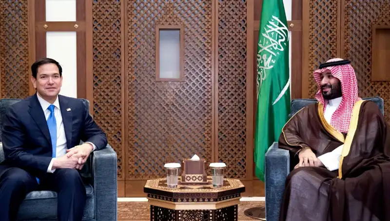ABD ve Suudi Arabistan Arasında 100 Milyar Dolarlık Silah Anlaşması: F-35'ler de Kapıda